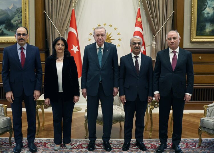 Cumhurbaşkanı Erdoğan, DEM Parti heyetini kabul etti 1 Cumhurbaşkanı Erdoğan, DEM Parti heyetini kabul etti
