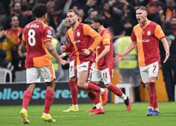 Galatasaray geriye düştüğü maçta Juventus’u 5-2 yendi