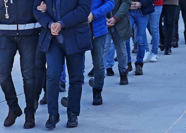 76,3 milyar TL’lik yasa dışı bahis ağına operasyon 1 10 ilde uyuşturucu operasyonu: 135 taşınmaz ve 42 şirkete el konuldu