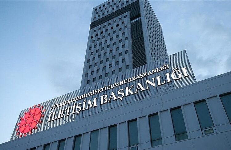 "CİMER'de 90 bin kişinin görev yaptığı" iddiasına yalanlama 1 “CİMER’de 90 bin kişinin görev yaptığı” iddiasına yalanlama