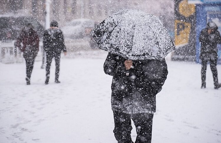 Meteoroloji, 31 il için yoğun kar ve kuvvetli fırtına tahmini yaptı