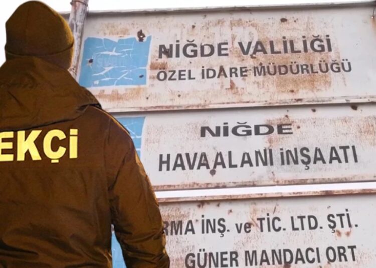 Temeli 1995'te atılıp sonrasında olduğu gibi bırakılan havalimanının tek çalışanı emekli oldu 1 Temeli 1995’te atılıp sonrasında olduğu gibi bırakılan havalimanının tek çalışanı emekli oldu