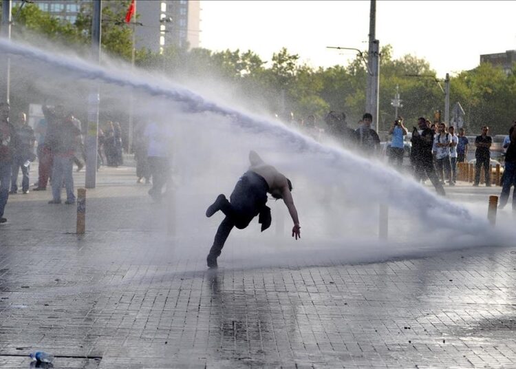 AYM, Gezi Parkı'ndaki TOMA müdahalesini insan hakları ihlali saydı 1 AYM, Gezi Parkı’ndaki TOMA müdahalesini insan hakları ihlali saydı
