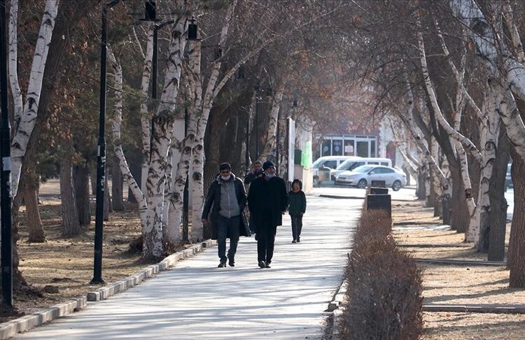 Meteoroloji’den sıcaklıkların 2 ila 4 derece artacağı tahmini