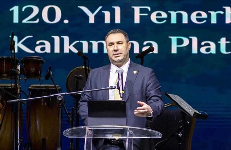 Fenerbahçe'de başkanlık yarışı erken başladı: Adaylığını açıkladı 1 Fenerbahçe’de başkanlık yarışı erken başladı: Adaylığını açıkladı