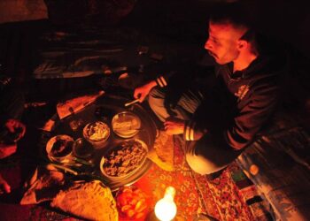Enerji sistemi çöken Irak karanlığa büründü 3 Enerji sistemi çöken Irak karanlığa büründü