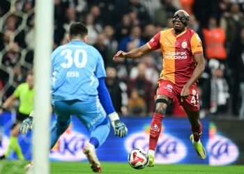 Safa Kar yazdı I Galatasaray Osimhen’le güldü!