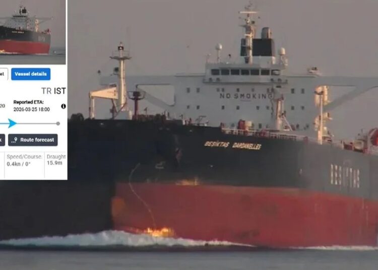 İstanbul Boğazı yakınlarında Türk tankerine dron saldırısı 1 İstanbul Boğazı yakınlarında Türk tankerine dron saldırısı