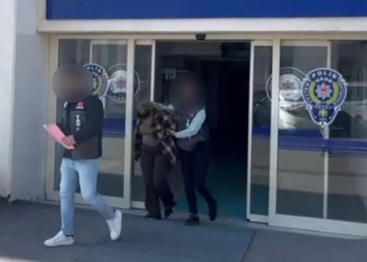 Kendini MİT mensubu olarak tanıtan kadın tutuklandı