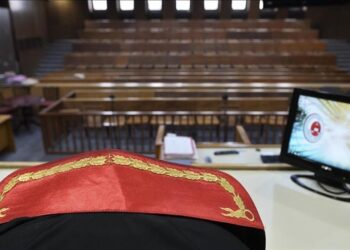 Meslekten ihraç edilen eski hâkim adliyede sahte kimlikle yakalandı 2 Hakim çiftler arasındaki ‘zehirleme’ iddiası yargıya taşındı