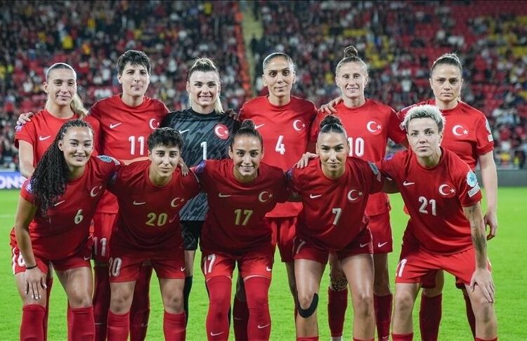 A Milli Kadın Futbol Takımı, Kuzey İrlanda'yı mağlup etti 1 A Milli Kadın Futbol Takımı, Kuzey İrlanda’yı mağlup etti