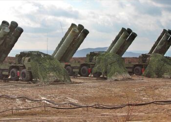 S-400'lerin körfez ülkesine satışını Abdülkadir Selvi duyurdu 6 S-400’leri hatırlatan Fatih Altaylı: Bizim hava savunma sistemimiz nerede?