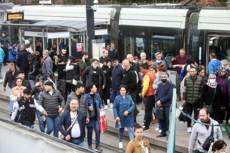 Ramazan Bayramı'nda köprü, otoyol ve toplu taşıma ücretsiz 1 Ramazan Bayramı’nda köprü, otoyol ve toplu taşıma ücretsiz