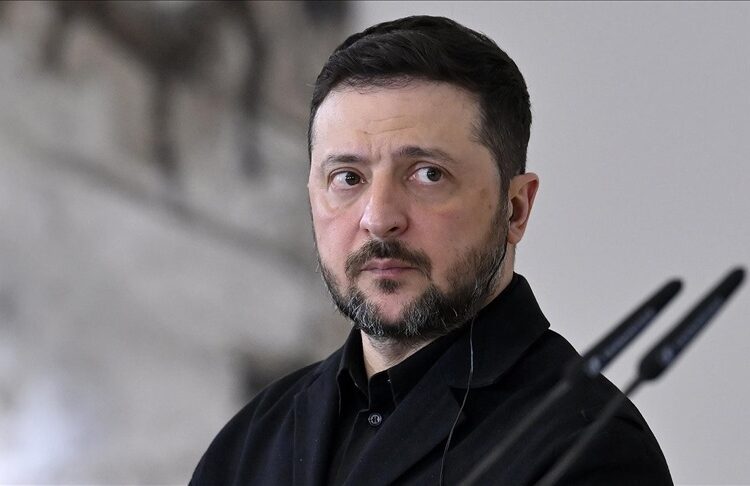 Zelenskiy’nin uçağına İHA şoku! Kalkış sırasında kıl payı kurtuldu 1 Zelenskiy: Savaşın sona erdirilmesi konusunda ABD ile istişareler sürdürülüyor