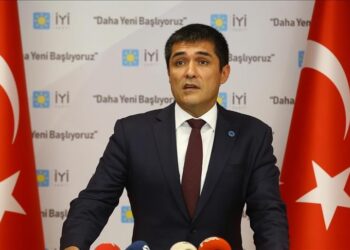 İYİ Parti Sözcüsü Kavuncu: Bu küçücük yavrumuzun cenazesine neden gitmediniz?