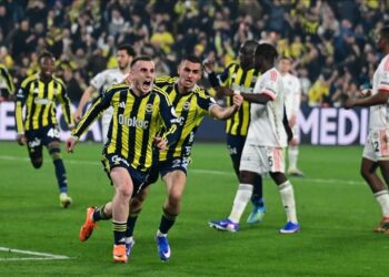 Safa Kar yazdı I Fenerbahçe penaltıyla güldü