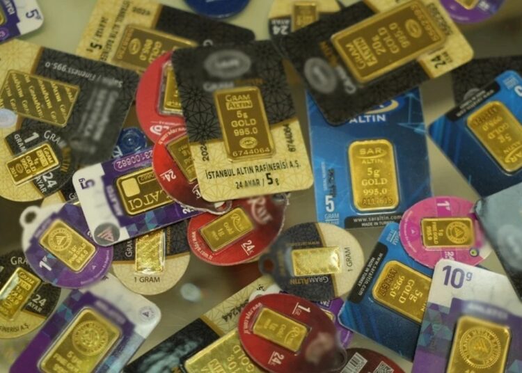 Pirinçten gram altın yapıp kuyumculara sattı 1 Pirinçten gram altın yapıp kuyumculara sattı