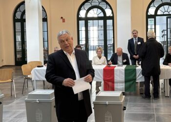 Genel seçimi kaybeden Orban: Kazanan partiyi tebrik ettim