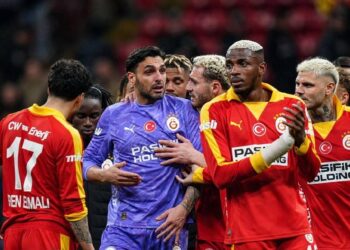 Fenerbahçe, Osimhen için TFF’ye resmi başvuru yaptı