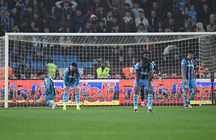 Trabzonspor son dakikada yıkıldı 1 Trabzonspor son dakikada yıkıldı