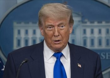 Trump, İran’a anlaşma için tanıdığı süreyi iki gün daha uzattı