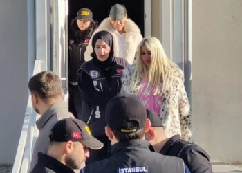 Ünlülere uyuşturucu operasyonunda 8 kişi tutuklandı