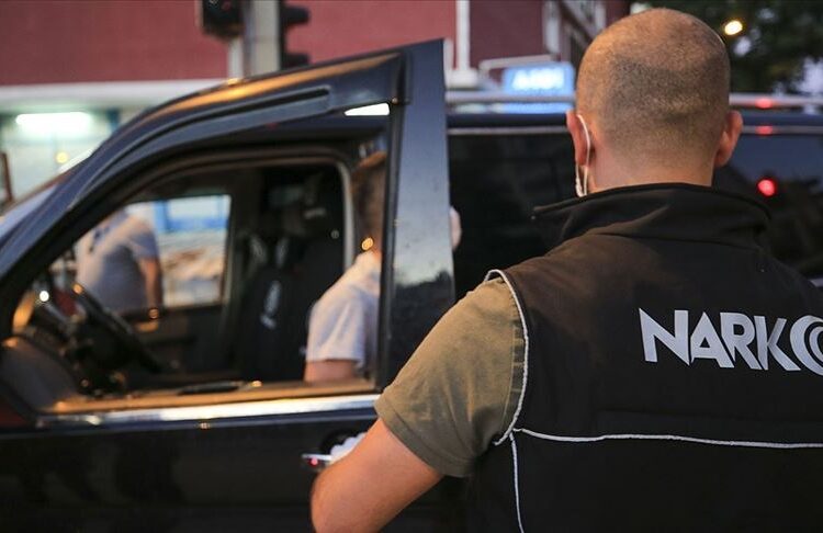 Mercan Bulut yazdı I Uyuşturucu baronlarına sıra ne zaman gelecek? 1 Mercan Bulut yazdı I Uyuşturucu baronlarına sıra ne zaman gelecek?