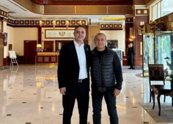 İş insanı Demirci’den sosyal medyasında Vali Sonel temizliği