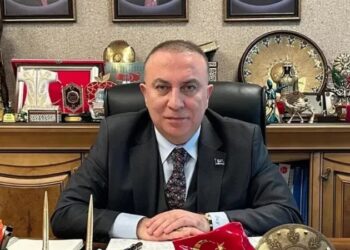 Eşi, şiddet gerekçesiyle İzzet Ulvi Yönter’den şikayetçi oldu