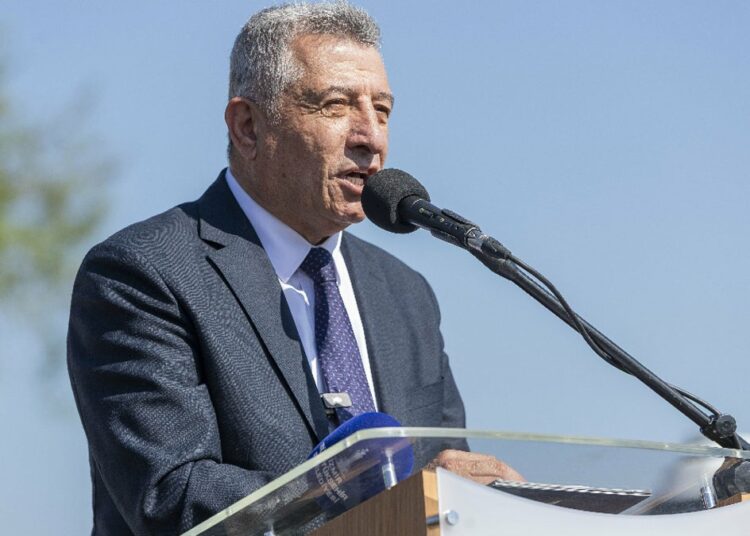CHP'li Güzelbahçe Belediye Başkanı Günay tutuklandı 1 CHP’li Güzelbahçe Belediye Başkanı Günay tutuklandı