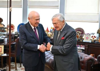 Rahmi Koç’tan siyasi parti liderlerine ziyaret