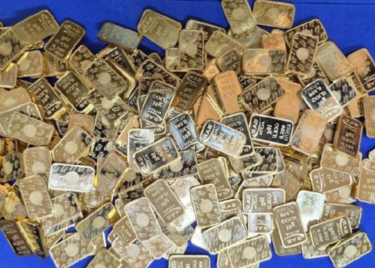 28 milyon liralık sahte gram altın ele geçirildi 1 28 milyon liralık sahte gram altın ele geçirildi