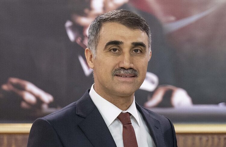 YSK Başkanlığına Serdar Mutta seçildi 1 YSK Başkanlığına Serdar Mutta seçildi