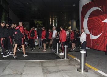 Dünya Kupası’na veda eden A Milli Futbol Takımı yurda döndü