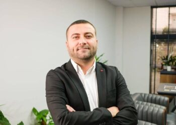 Seferihisar Belediye Başkan Yardımcısı Gökhan Pehlivan tutuklandı