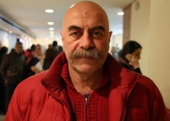 Yönetmen Ezel Akay’a uyuşturucudan gözaltı