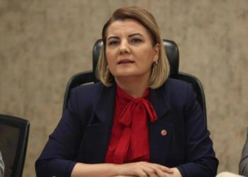 CHP’li İzmit Belediyesi’ne operasyon: Başkan Fatma Kaplan Hürriyet hakkında gözaltı kararı