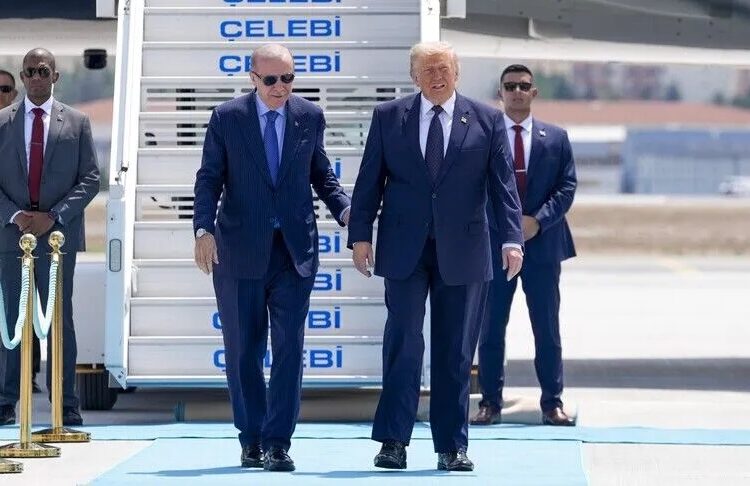 Trump: Erdoğan dostum, onu her zaman mutlu ederim 1 Cumhurbaşkanı Erdoğan, ABD Başkanı Trump’ı karşıladı