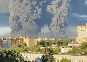 Ukrayna’dan Rusya’nın iki lojistik merkezine saldırı