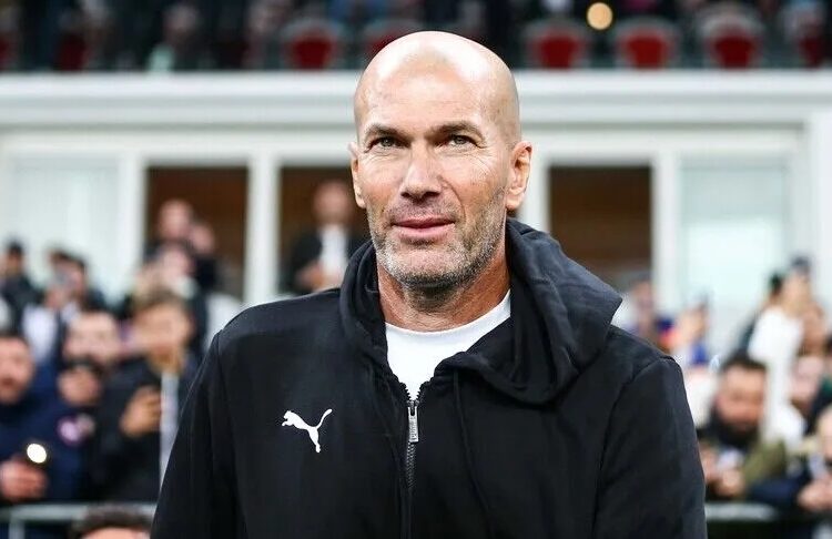 Türkiye maçı sonrası açıklama yapan Zidane: Galibiyeti hak ettik 1 Fransa Milli Futbol Takımı’nda teknik direktörlüğe Zinedine Zidane getirildi