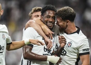 Beşiktaş, Avrupa’da tur kapısını araladı
