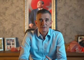 Ümit Dikbayır: AK Parti’ye katılmamı Akşener engelledi