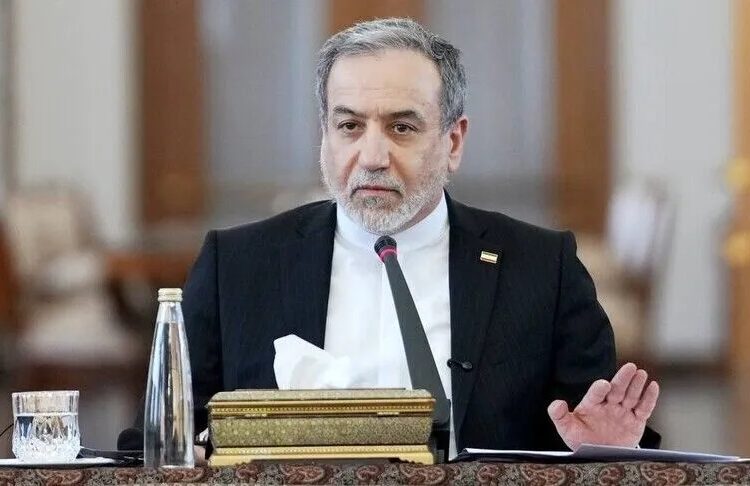 İran Dışişleri Bakanı Erakçi: Şu anda ABD ile herhangi bir müzakere yürütmüyoruz 1 İran Dışişleri Bakanı Erakçi: Şu anda ABD ile herhangi bir müzakere yürütmüyoruz