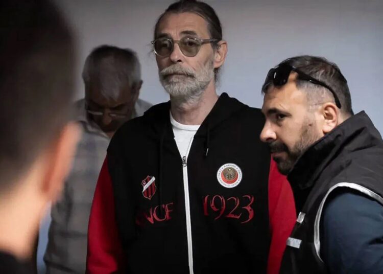 Beşikçioğlu'nun uyuşturucu test sonucu belli oldu 1 Etimesgut Belediye Başkanı Erdal Beşikçioğlu tutuklandı