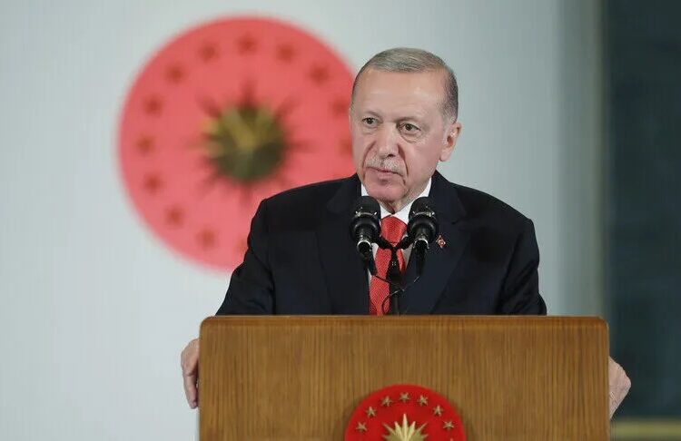 Erdoğan: Türkiye’yi terör tehdidinden kurtarmayı hedefleyen adım hayırlara vesile olsun