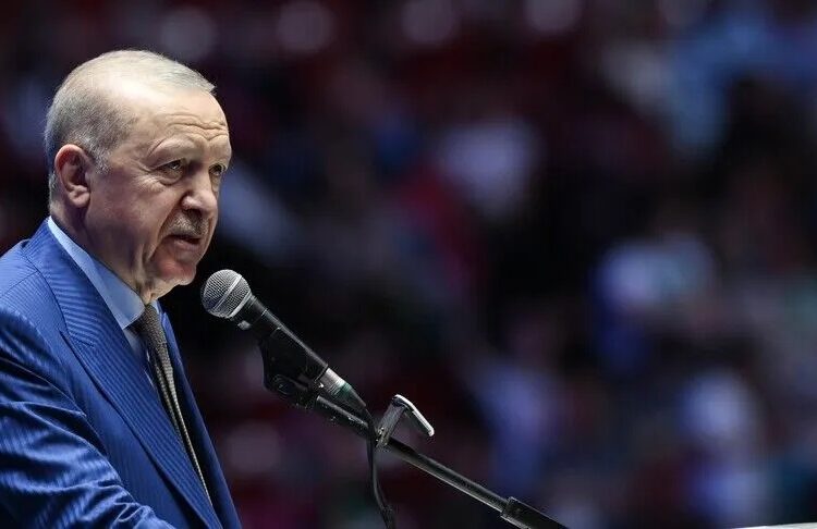 Cumhurbaşkanı Erdoğan: Gençler Türkiye Yüzyılı'nın mimarları olacak 1 Cumhurbaşkanı Erdoğan: Gençler Türkiye Yüzyılı’nın mimarları olacak