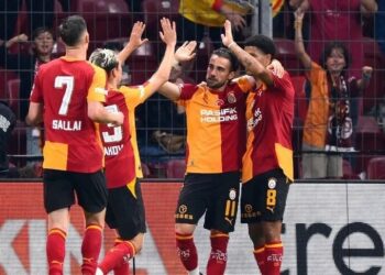 Galatasaray, 5 gollü maçta Göztepe’yi tek farkla geçti