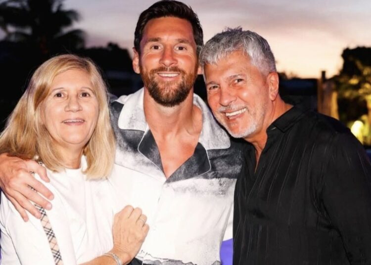 Messi’nin babası son yolculuğuna uğurlandı