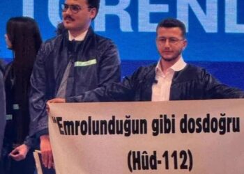 Ayetli pankartla gündem olmuştu: “Cumhurbaşkanına hakaret”ten tutuklandı