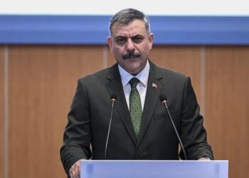 Bakan Çiftçi: Milletimizin helal kazancına, alın terine ve birikimine uzanan kirli elleri mutlaka kırarız